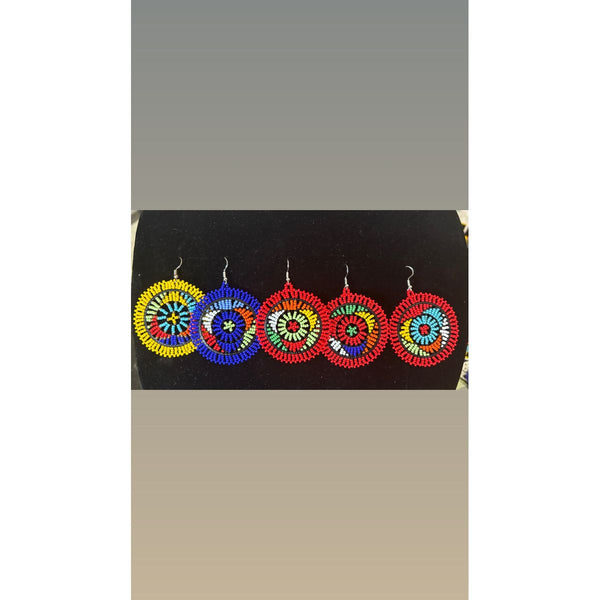 Round earrings