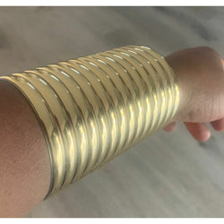 Nyarai Gold Bracelet - Savannah Fashions