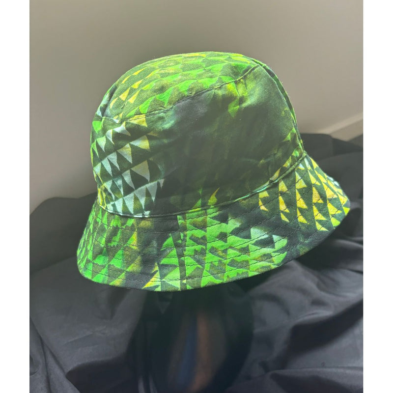 Reversible bucket hats